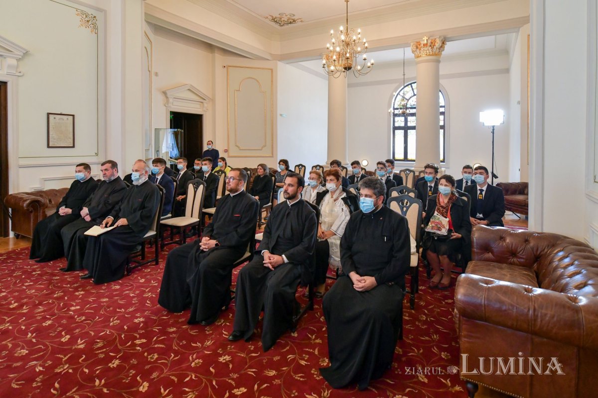 Sfânta Liturghie, Parastas și simpozion pentru Episcopul Nifon Niculescu al Dunării de Jos 185346