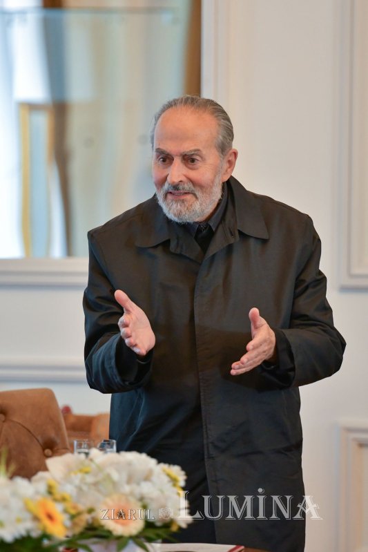 Sfânta Liturghie, Parastas și simpozion pentru Episcopul Nifon Niculescu al Dunării de Jos 185360