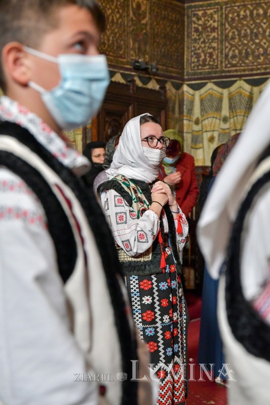 Osemintele Episcopului Nifon Niculescu au fost așezate în cripta ctitoriei sale 185516