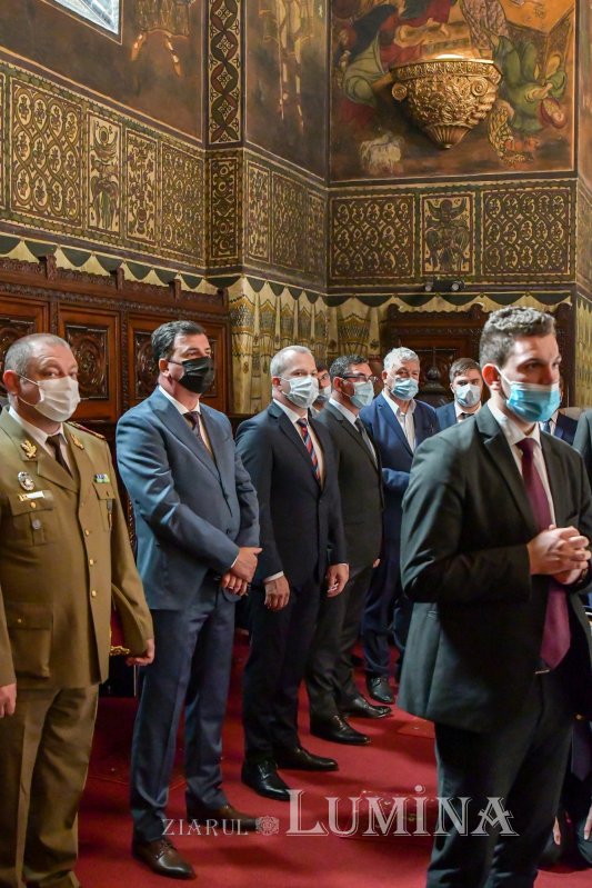 Osemintele Episcopului Nifon Niculescu au fost așezate în cripta ctitoriei sale 185525