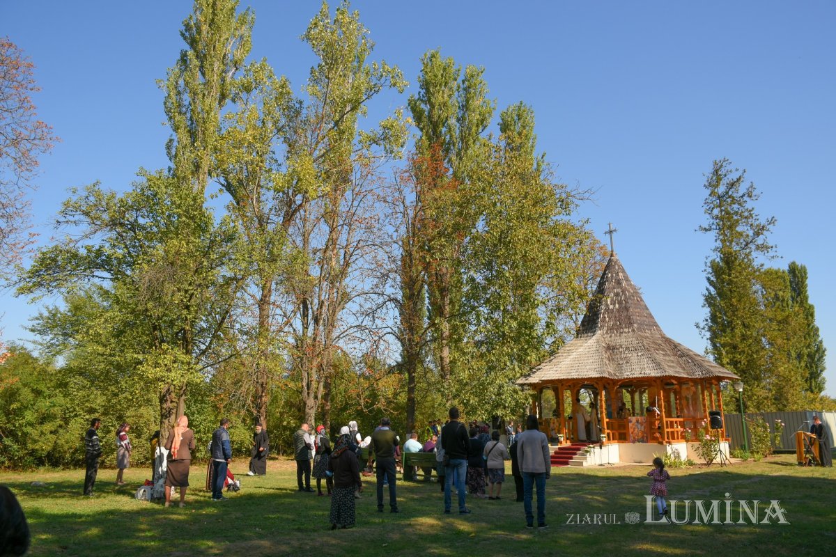 Patriarhul României la hramul mănăstirii ilfovene Snagov 185566