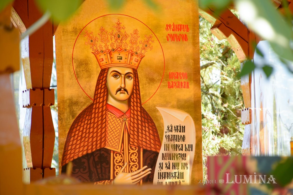 Patriarhul României la hramul mănăstirii ilfovene Snagov 185572