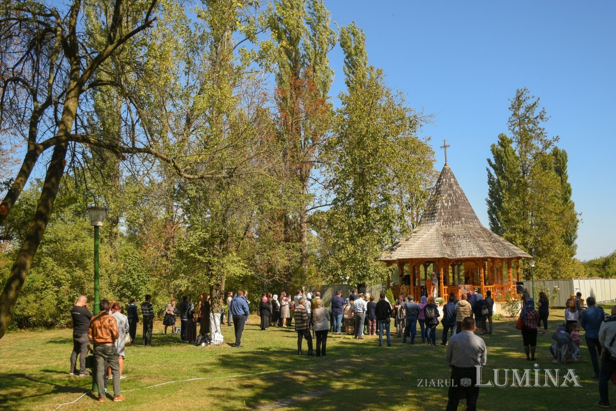Patriarhul României la hramul mănăstirii ilfovene Snagov 185592