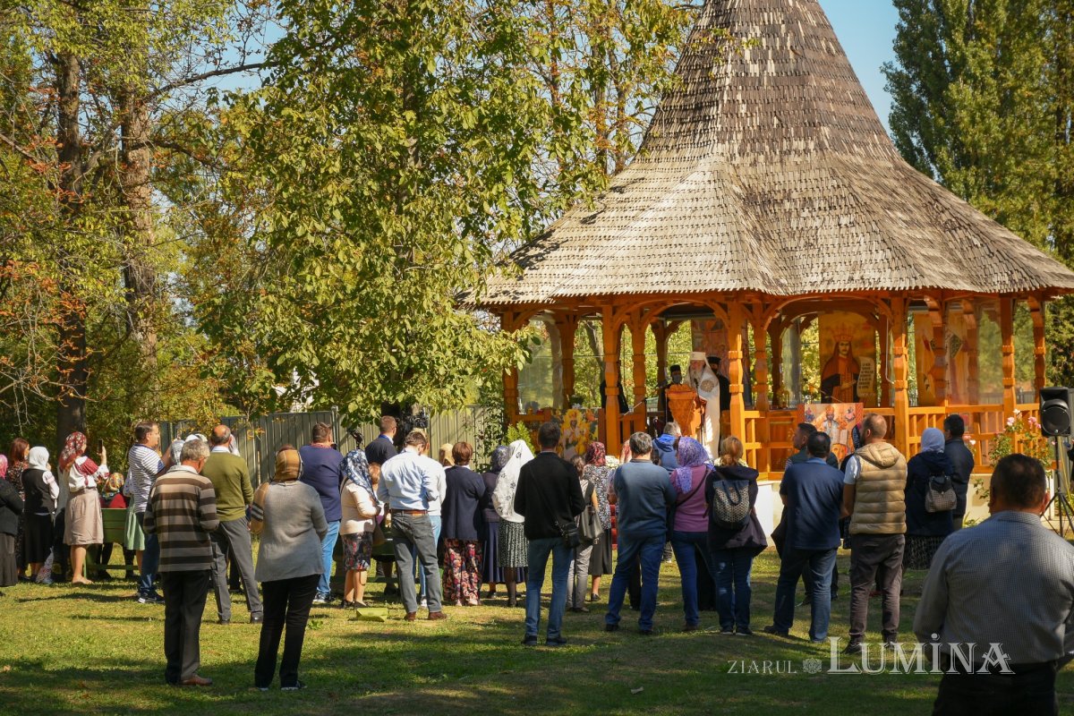 Patriarhul României la hramul mănăstirii ilfovene Snagov 185593