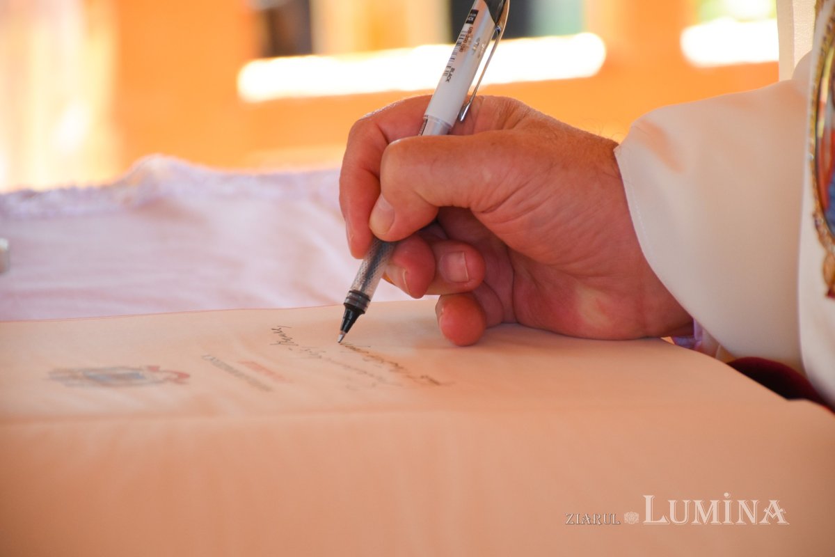 Patriarhul României la hramul mănăstirii ilfovene Snagov 185600