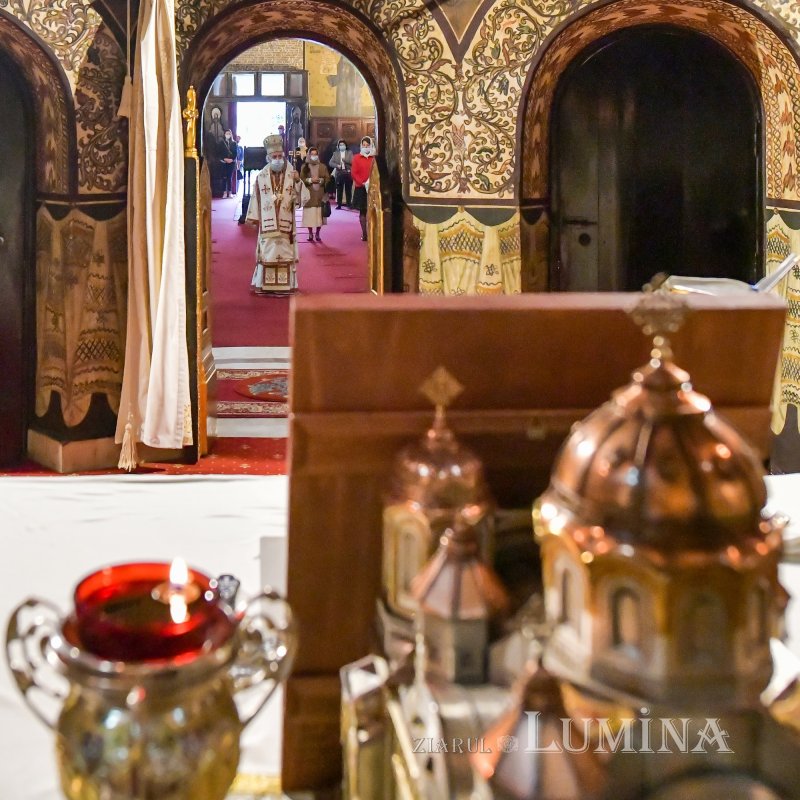 Arhiepiscopia Dunării de Jos la ceas aniversar 185777