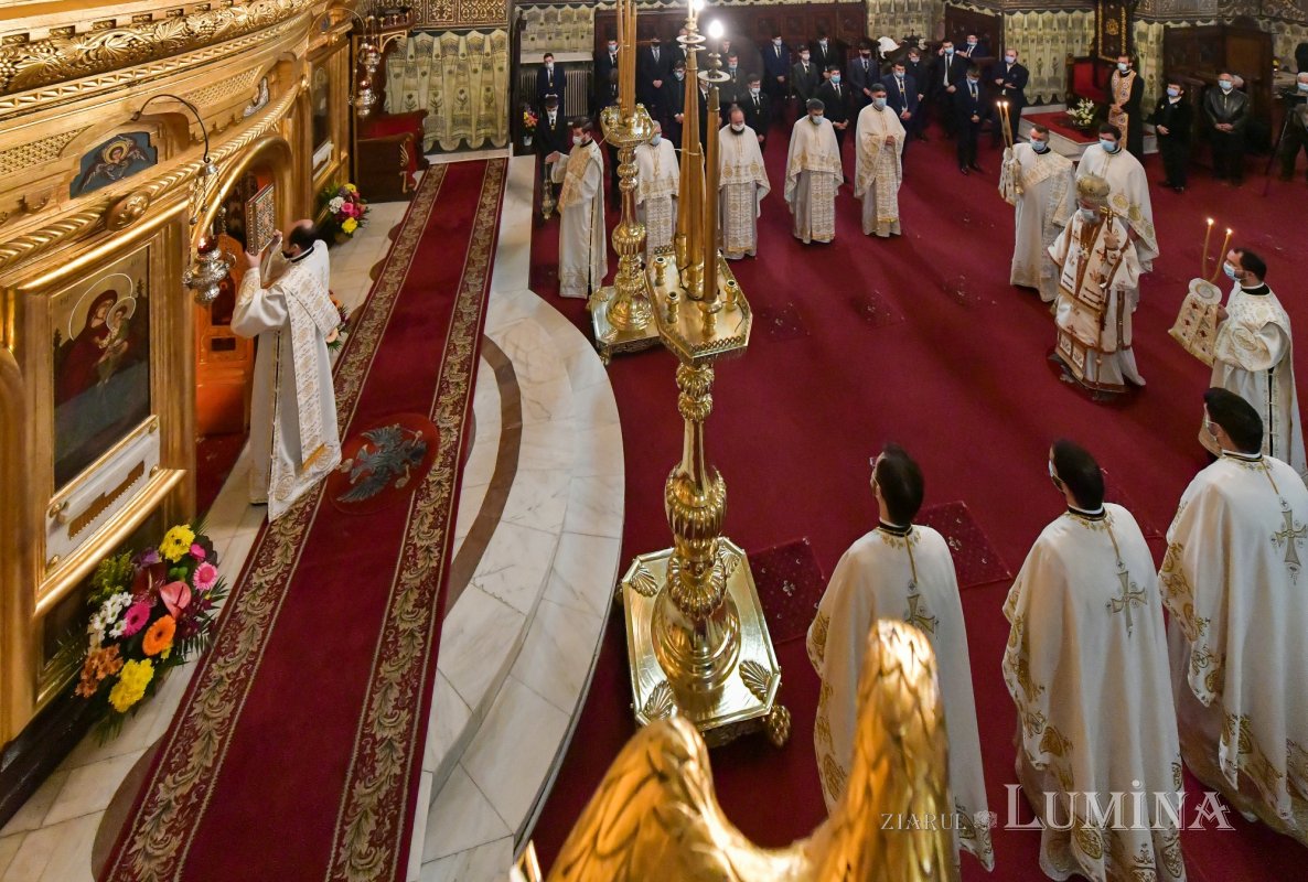 Arhiepiscopia Dunării de Jos la ceas aniversar 185780