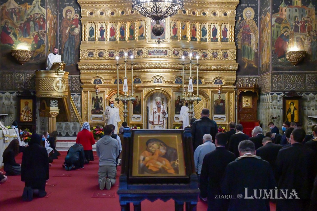 Arhiepiscopia Dunării de Jos la ceas aniversar 185794