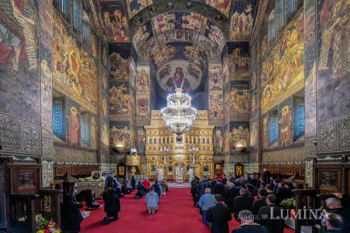 Arhiepiscopia Dunării de Jos la ceas aniversar 185795