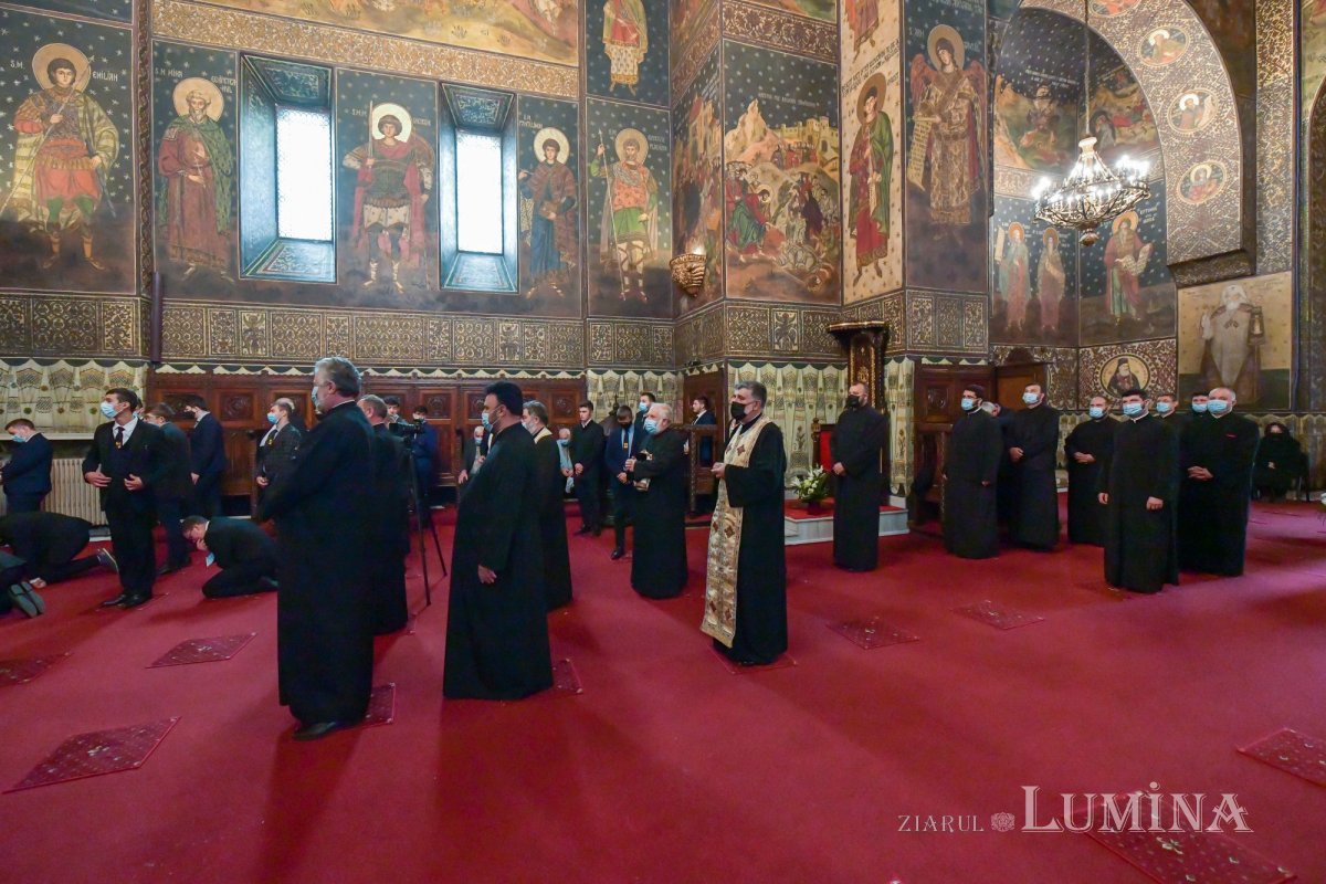 Arhiepiscopia Dunării de Jos la ceas aniversar 185798