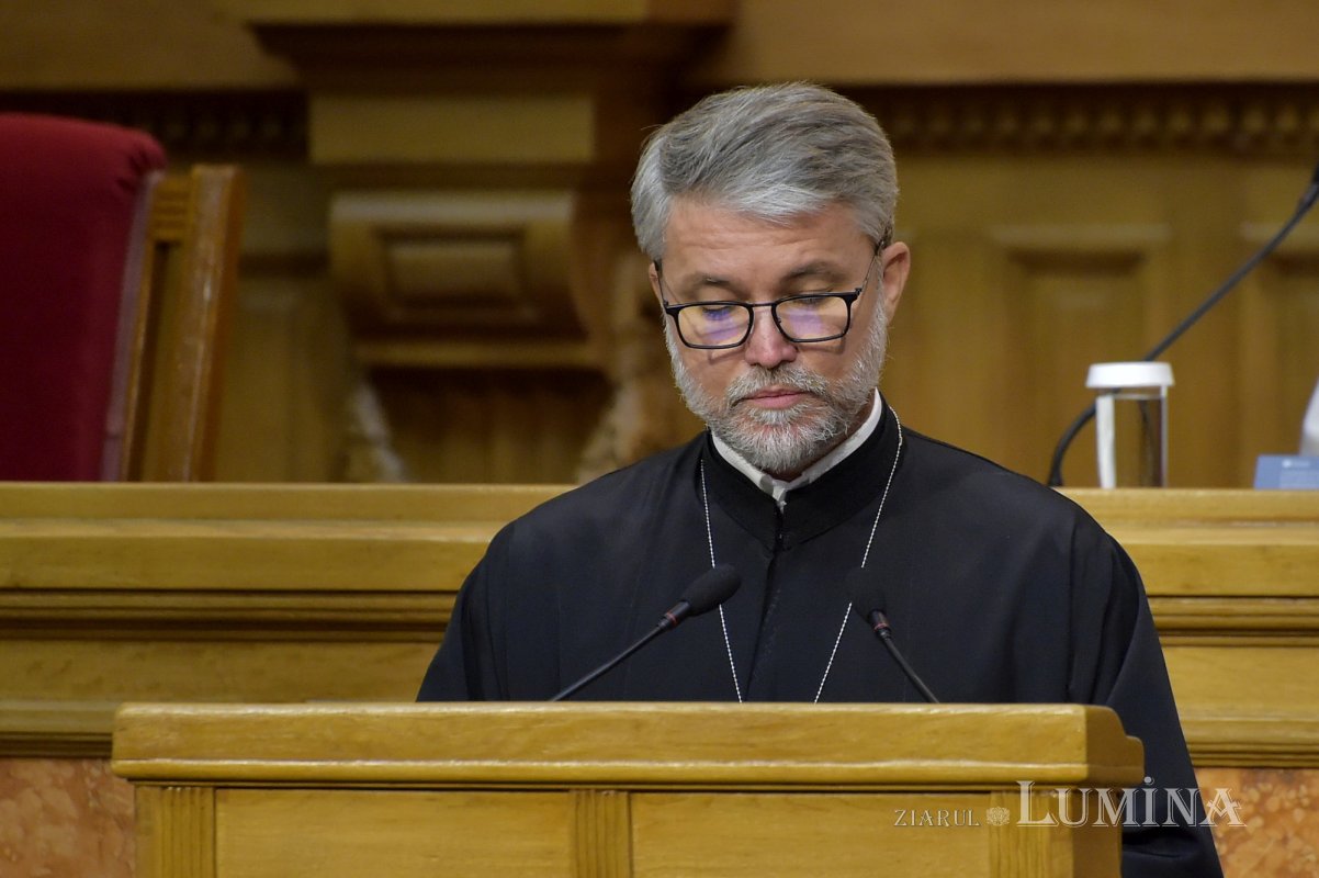 Conferinţă dedicată iconografiei şi restaurării patrimoniului bisericesc 185886
