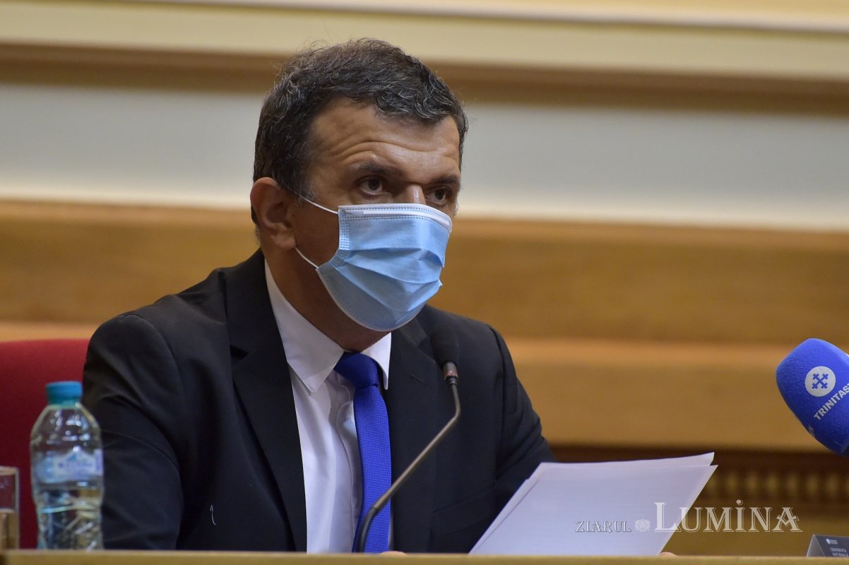 Conferinţă dedicată iconografiei şi restaurării patrimoniului bisericesc 185887