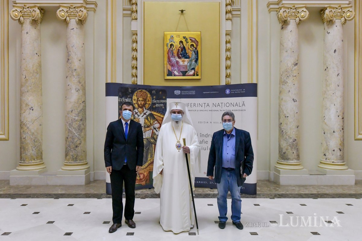 Conferinţă dedicată iconografiei şi restaurării patrimoniului bisericesc 185903