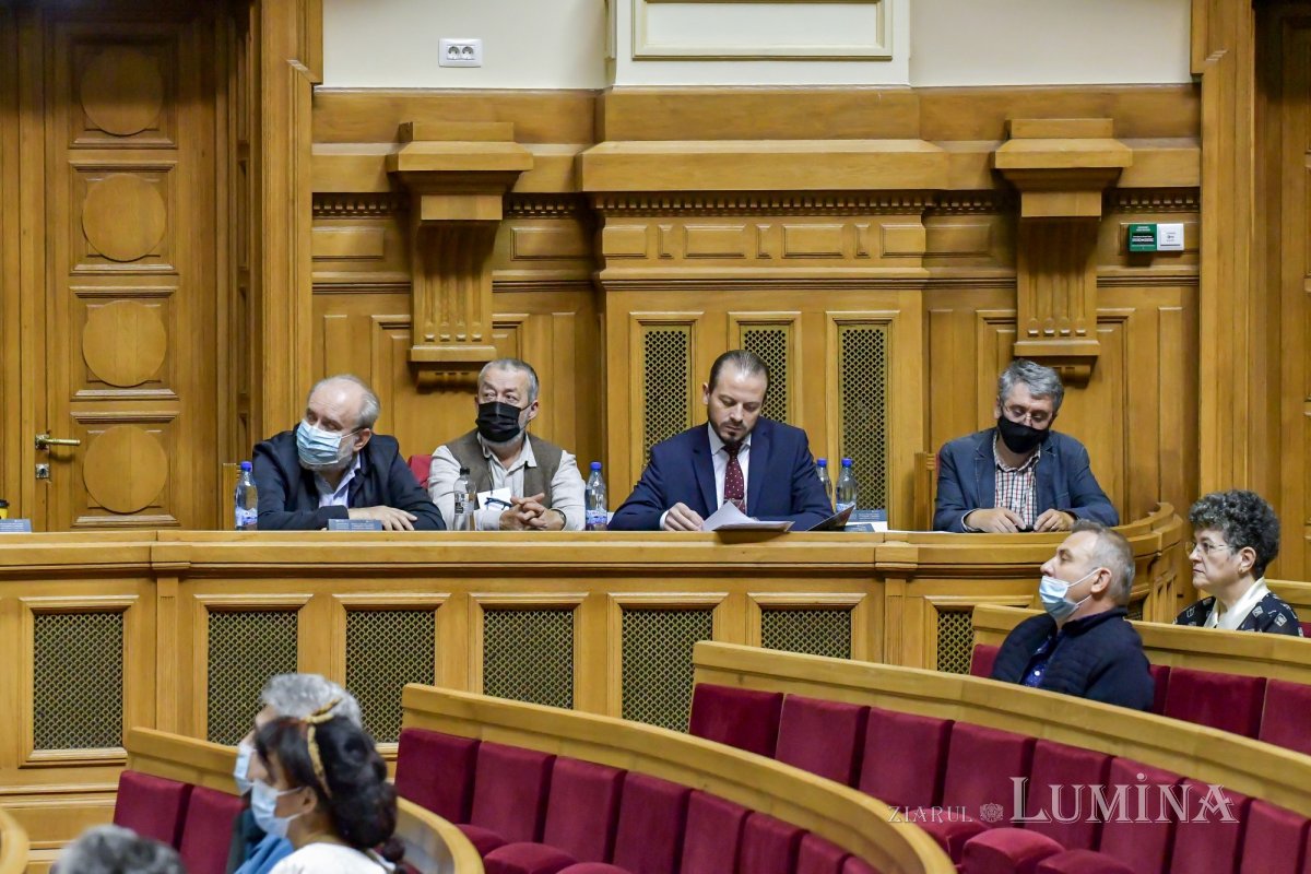 Conferința dedicată iconografiei și patrimoniului bisericesc, la final 186040