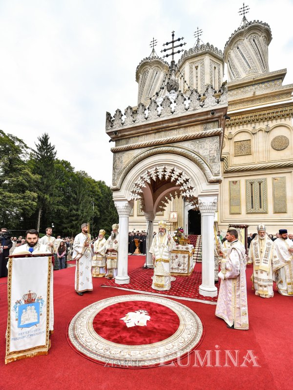 Politică luminată de credinţă. Neagoe Basarab, un principe ctitor de biserici şi pedagog creştin 186071