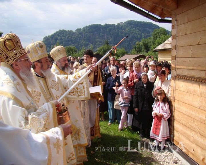 14 ani de misiune în mijlocul românilor de pretutindeni 186007