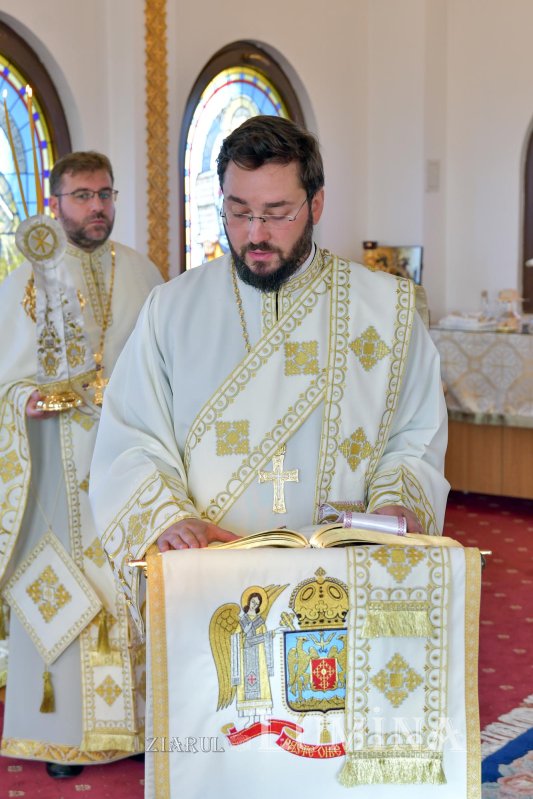 Hramul paraclisului din Reşedinţa Patriarhală ctitorit de Patriarhul României 186240