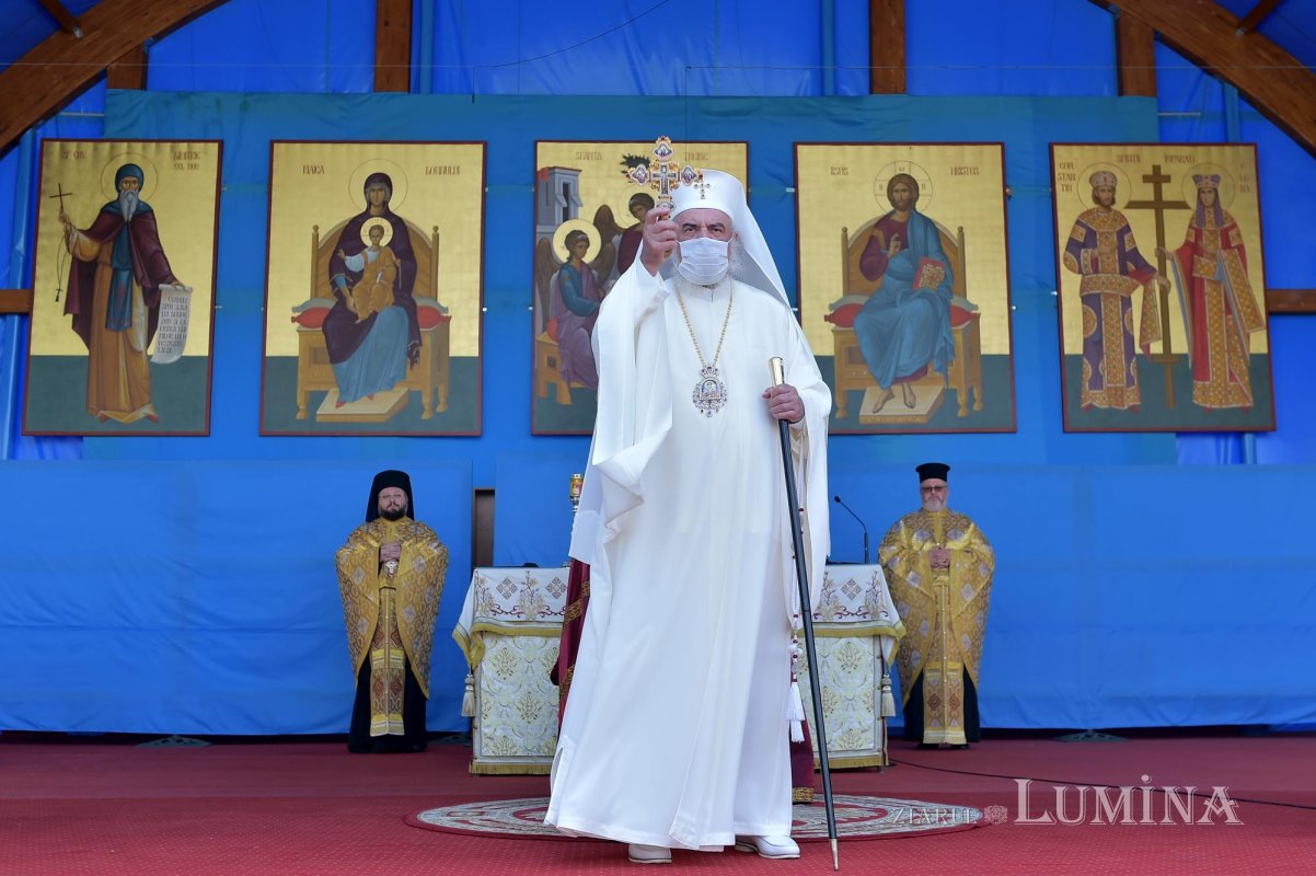 Moment solemn la aniversarea întronizării Patriarhului României 186267