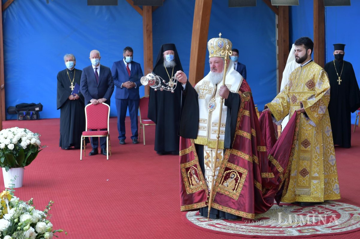 Moment solemn la aniversarea întronizării Patriarhului României 186270