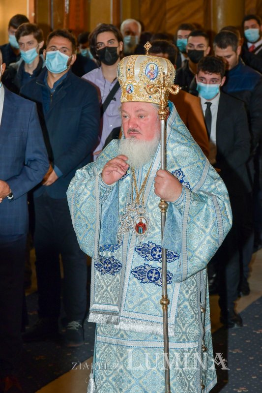 Începutul de an universitar la Facultatea „Justinian Patriarhul” 186379