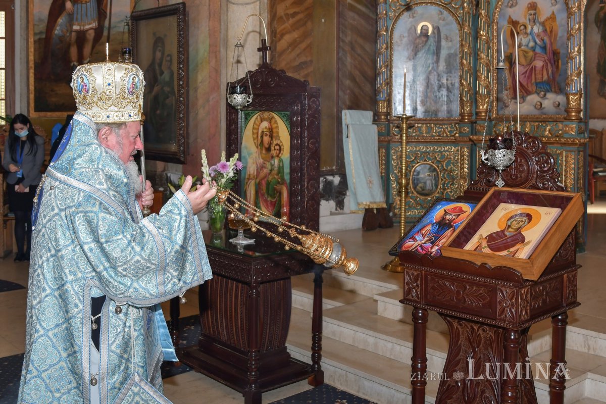 Începutul de an universitar la Facultatea „Justinian Patriarhul” 186393