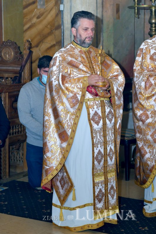 Începutul de an universitar la Facultatea „Justinian Patriarhul” 186399