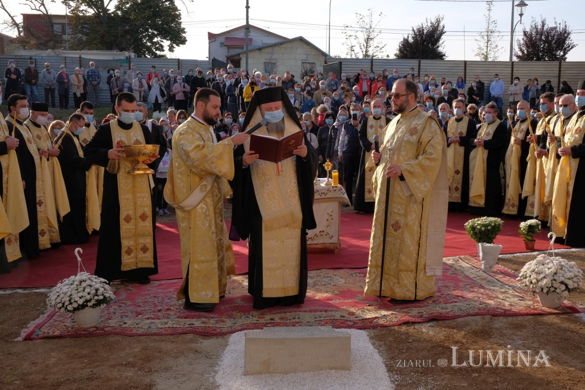 Piatră de temelie pentru o nouă biserică în Capitală 186476