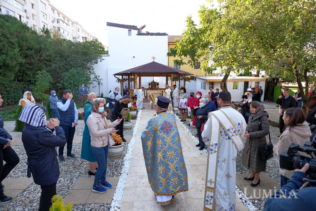 Sfinţirea Altarului de vară al Parohiei Podeanu din Capitală 186324