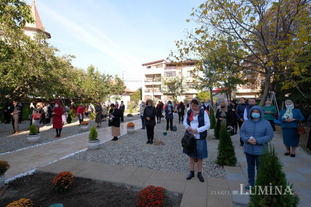 Sfinţirea Altarului de vară al Parohiei Podeanu din Capitală 186337