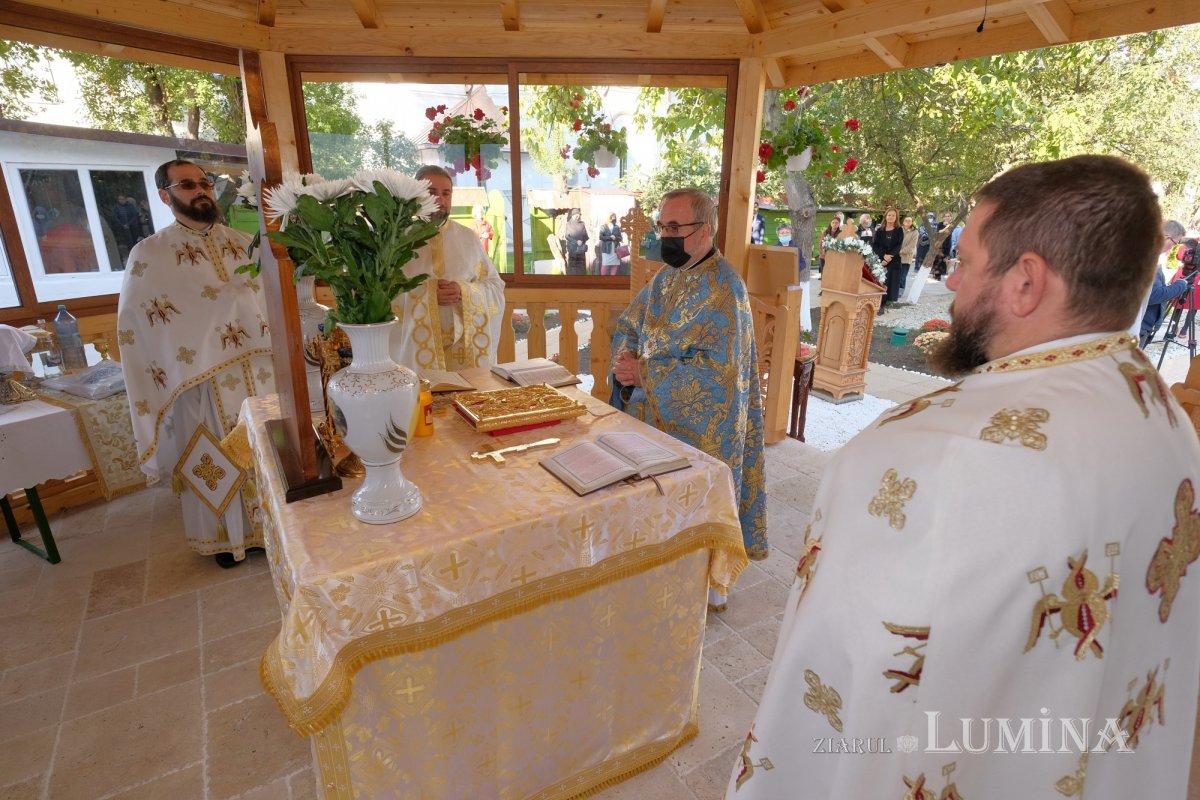 Sfinţirea Altarului de vară al Parohiei Podeanu din Capitală 186338