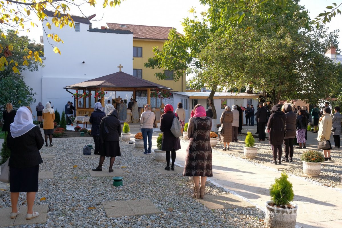 Sfinţirea Altarului de vară al Parohiei Podeanu din Capitală 186347