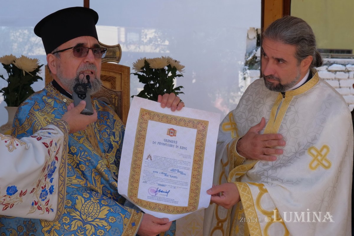 Sfinţirea Altarului de vară al Parohiei Podeanu din Capitală 186356