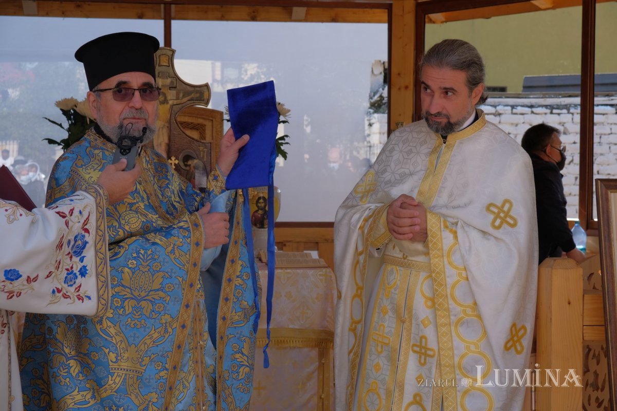 Sfinţirea Altarului de vară al Parohiei Podeanu din Capitală 186357