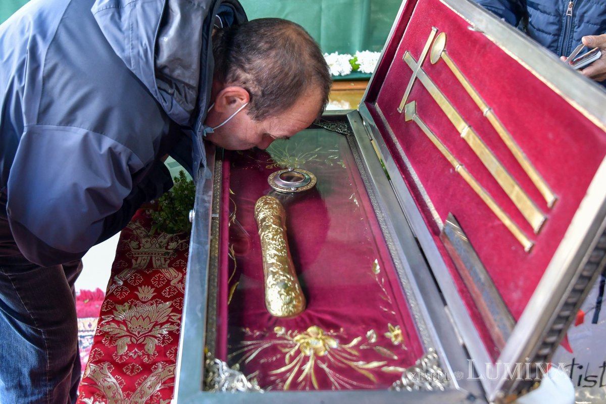 Sfântul Sfinţit Mucenic Ciprian, sărbătorit la Biserica Zlătari din Bucureşti 186581