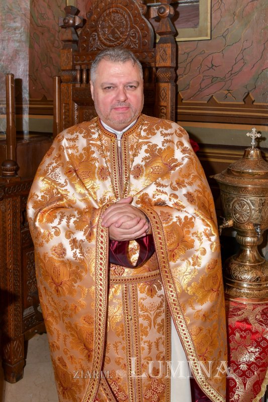 Sfântul Sfinţit Mucenic Ciprian, sărbătorit la Biserica Zlătari din Bucureşti 186584