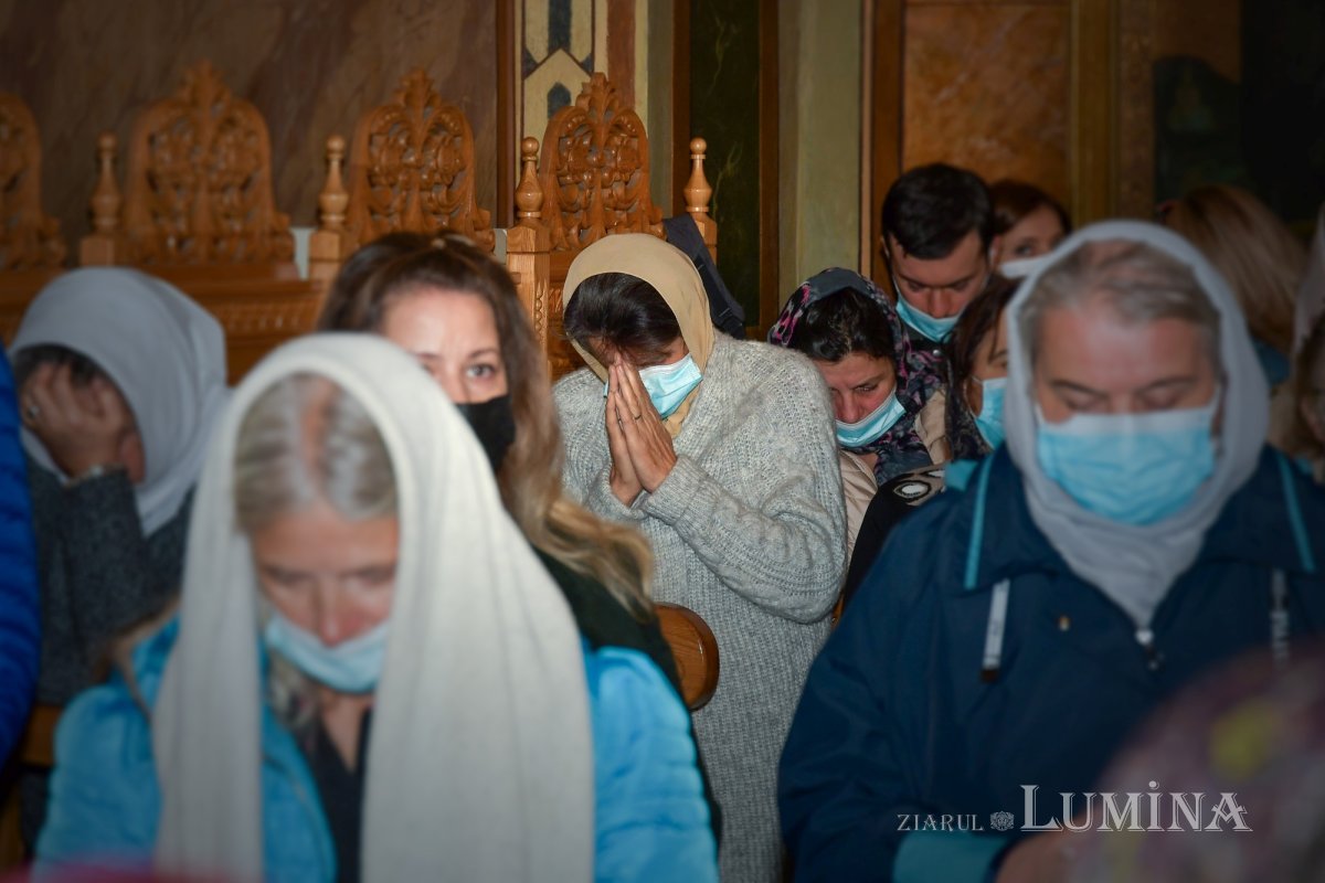 Sfântul Sfinţit Mucenic Ciprian, sărbătorit la Biserica Zlătari din Bucureşti 186597