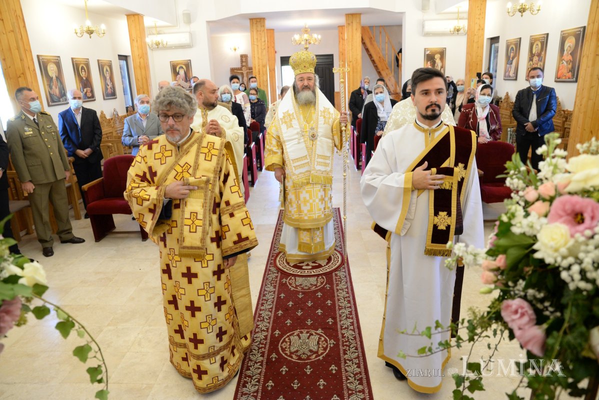 Clopot nou pentru biserica din incinta Ministerului Apărării Naționale 186680