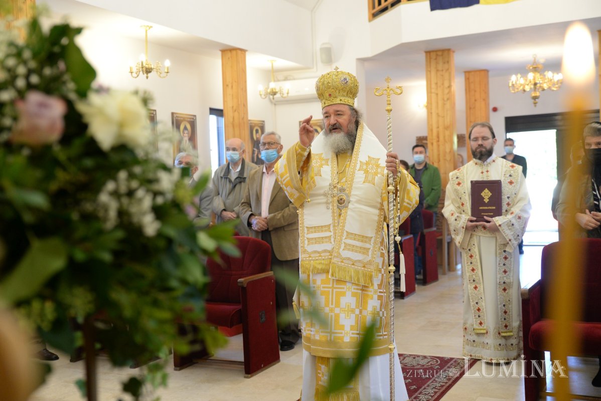 Clopot nou pentru biserica din incinta Ministerului Apărării Naționale 186682