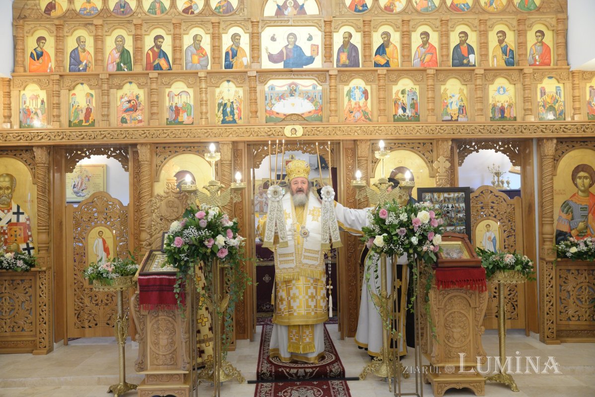 Clopot nou pentru biserica din incinta Ministerului Apărării Naționale 186686