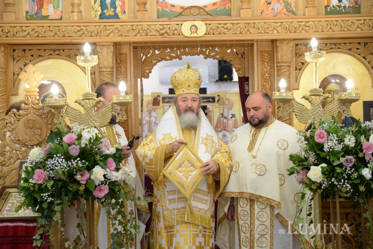 Clopot nou pentru biserica din incinta Ministerului Apărării Naționale 186694