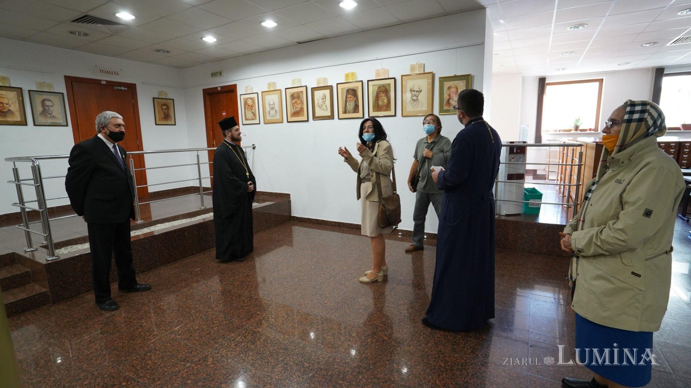 Expoziția „Chipuri de mărturisitori în lumină” la Biblioteca „ASTRA” din Sibiu 186980