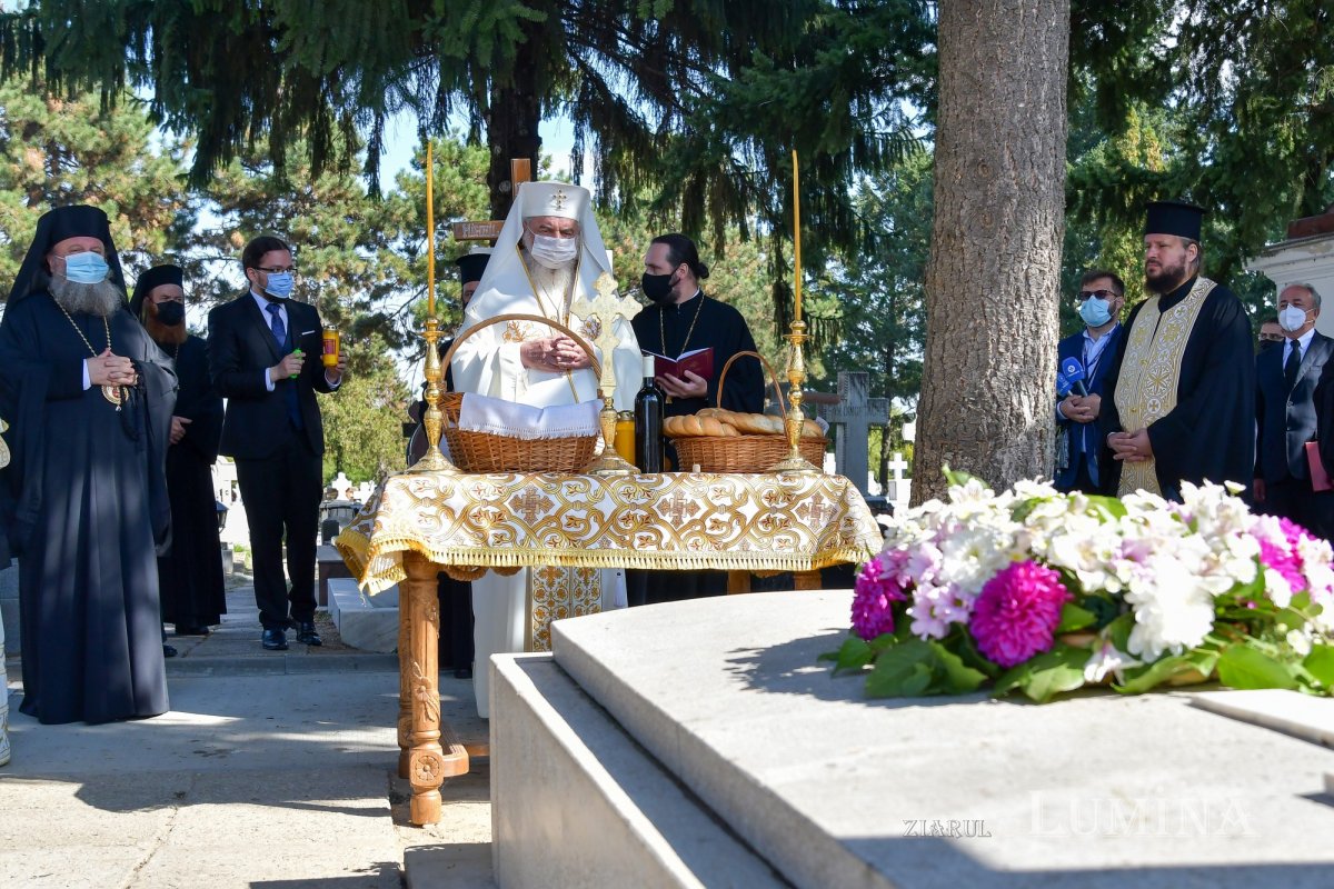 Pomenirea părintelui Dumitru Stăniloae la Mănăstirea Cernica 187007