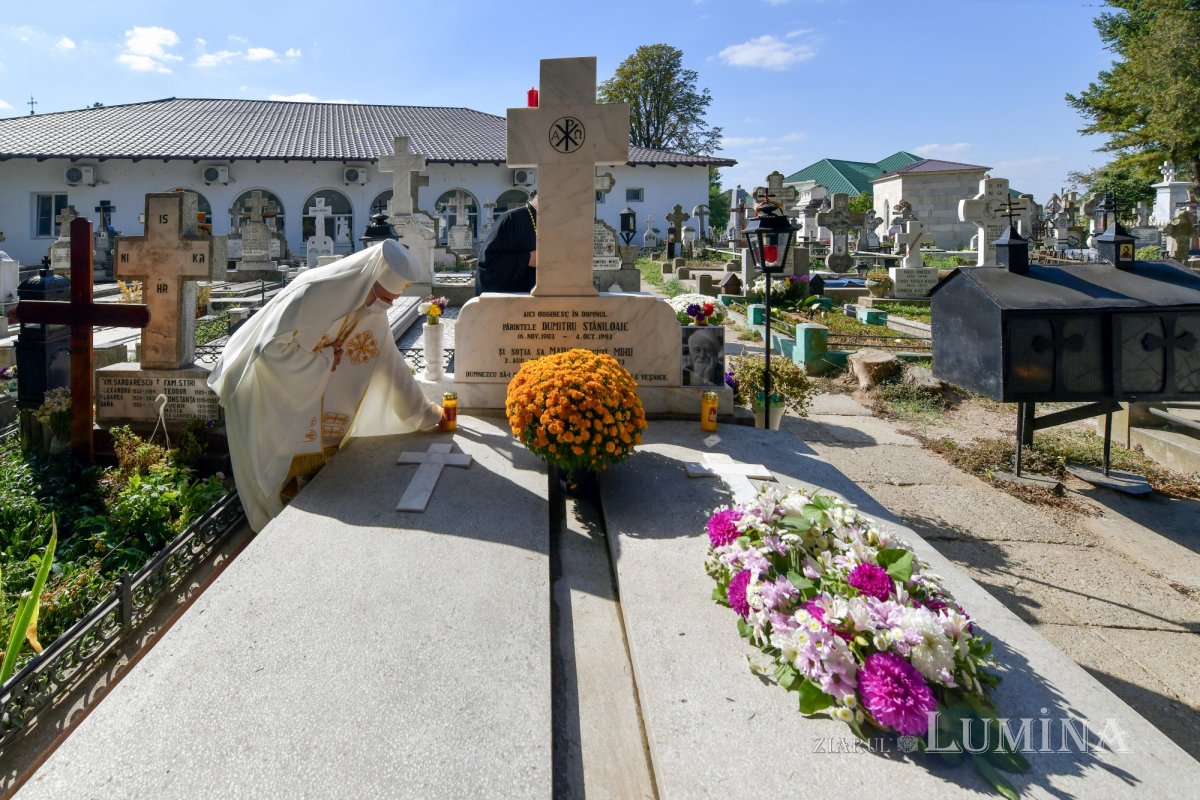 Pomenirea părintelui Dumitru Stăniloae la Mănăstirea Cernica 187012