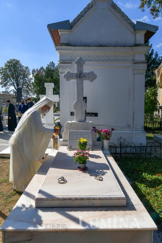 Pomenirea părintelui Dumitru Stăniloae la Mănăstirea Cernica 187020