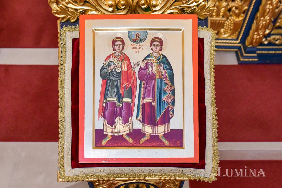 Sfinții Serghie și Vah, cinstiți la biserica Palatului Cotroceni 187165