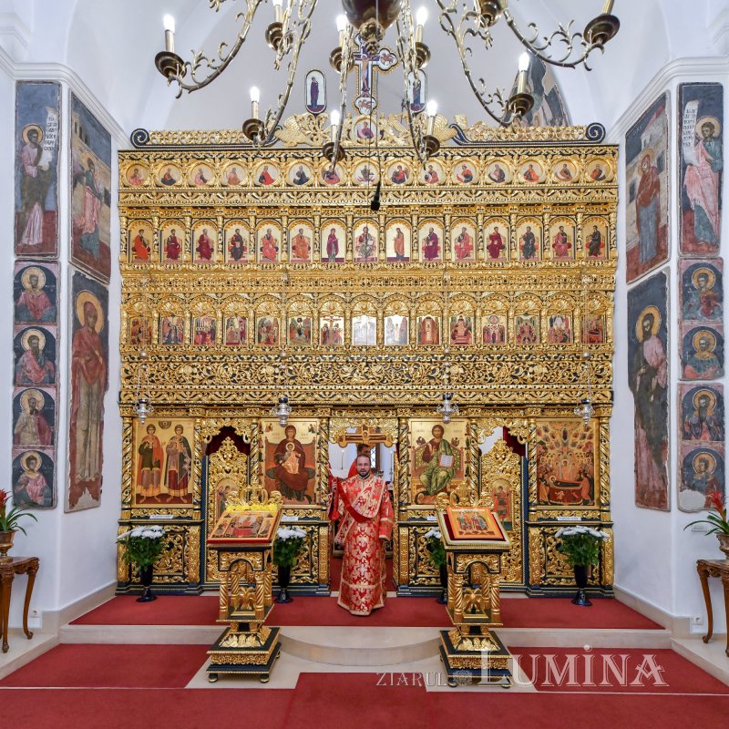 Sfinții Serghie și Vah, cinstiți la biserica Palatului Cotroceni 187170