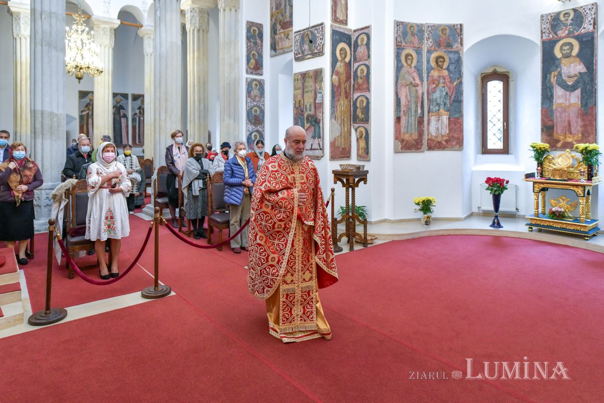 Sfinții Serghie și Vah, cinstiți la biserica Palatului Cotroceni 187181