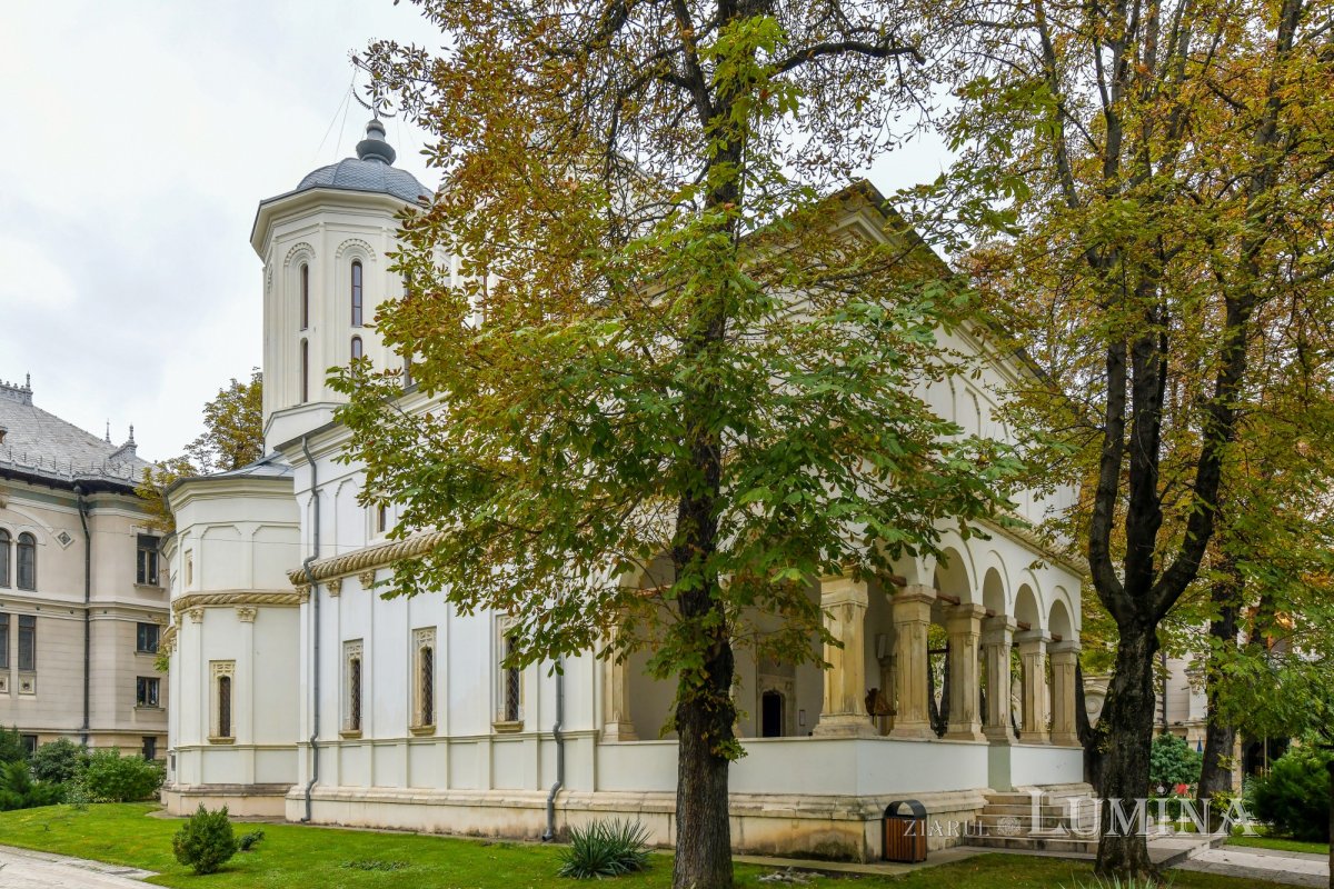 Sfinții Serghie și Vah, cinstiți la biserica Palatului Cotroceni 187183
