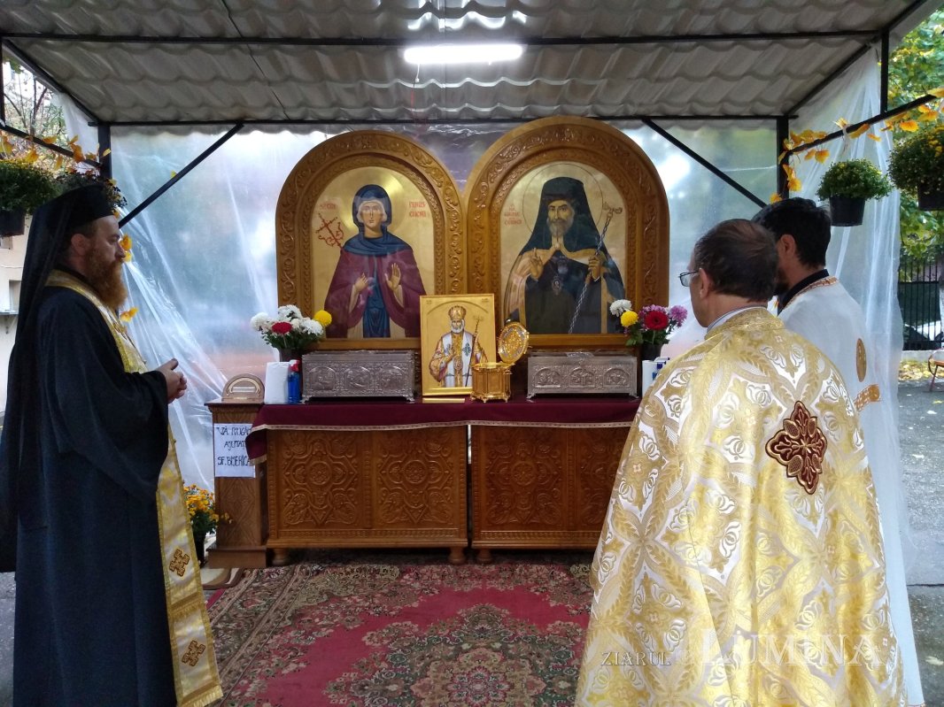 Binecuvântare și bucurie în Parohia „Sfântul Ierarh Calinic”-Titan 188026