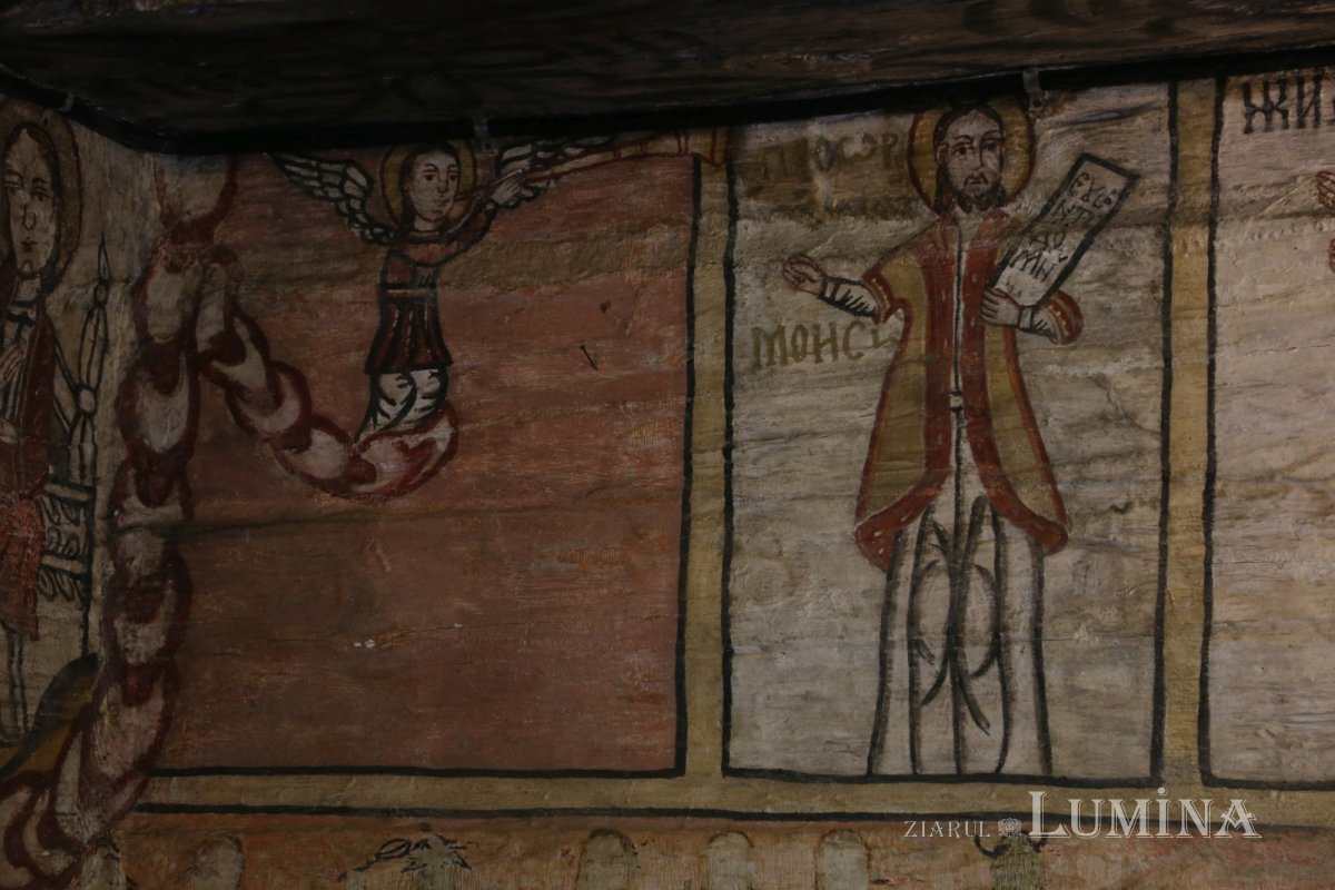 Biserica monument UNESCO „Sfânta Parascheva”, inima comunităţii din Deseşti 187911